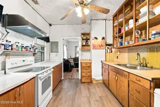 1006 S 5th Avenue, Wilmington, NC 28401 – photo 17