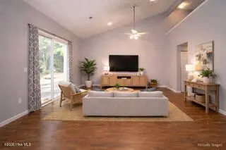 4118 Peachtree Avenue, Wilmington, NC 28403 – photo 4: LV RM