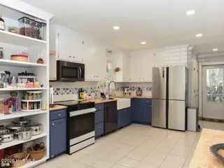 3508 Christopher Drive NW, Wilson, NC 27896 — 3-bedroom home in Wescott Village, Wilson, NC, photo 5 of 20: Interior - kitchen - ok