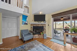 10051 Windward Drive, New Bern, NC 28560 – photo 15: LIVING ROOM II