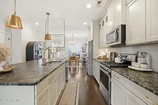 4429 Old Towne Street, Wilmington, NC 28412 – photo 7: 20-web-or-mls-IMG_1187
