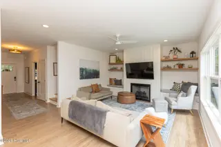 140 Surry Circle Drive S, Pinehurst, NC 28374 – photo 4: living room2