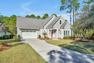 3838 Winding Vine Way, Southport, NC 28461 — 3-bedroom home in Arbor Creek, Southport, NC, photo 2 of 67: 3838WindingVineWay-2