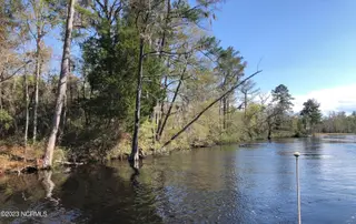19 Old Airport Road, New Bern, NC 28562 – photo 4: Waterfront #3
