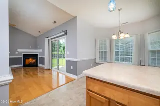 111 Croatan Woods Drive, New Bern, NC 28562 – photo 10: 111 Croatan Woods Drive, New Bern