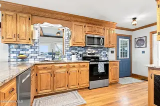 105 Franklin Court, Cedar Point, NC 28584 – photo 19: 16 Kitchen