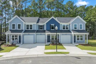 806 Palm Frond Way NW, Calabash, NC 28467 – photo 2: Calabash Palms Filmore 806 Palm Frond Wa