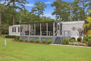 101 Lake Vue Drive, Aurora, NC 27806 – photo 2: 165509A5-598B-450A-9AF3-1657887A66B9