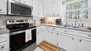 846 Darrell Drive, Greenville, NC 27834 — 3-bedroom home in Forest Pines, Greenville, NC, photo 18 of 39: 15-web-or-mls-846 Darrell Drive-12