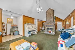 338 N Colony Circle N, Wilmington, NC 28409 — 3-bedroom home in Millbrook, Wilmington, NC, photo 8 of 34: 8_living room