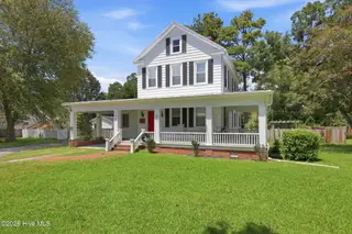 1816 Trent Boulevard, New Bern, NC 28560 – photo 4: 4-web-or-mls-0C0A0034