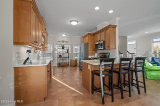2208 Evans Street, Morehead City, NC 28557 – photo 19: 22-web-or-mls-1S3A5912
