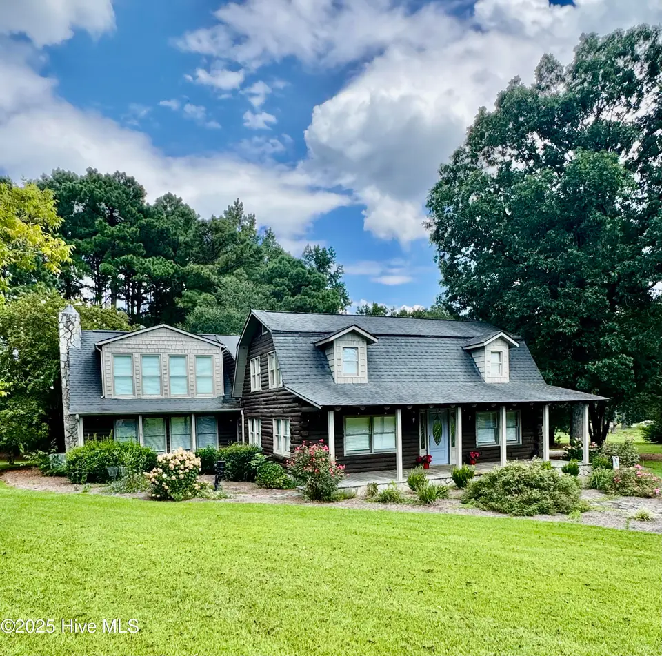 4040 Nc 903, Albertson, NC 28508 — 4-bedroom home, Albertson, NC, photo 1 of 41: Primary Photo