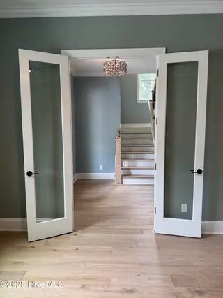 209 Coastal Dune Court, Wilmington, NC 28412 — 3-bedroom home in Riverlights, Wilmington, NC, photo 11 of 27: Brookshire Office Doors