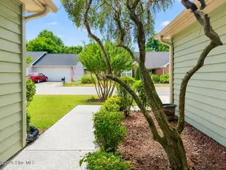 537 Chattooga Place Drive, Wilmington, NC 28412 — 3-bedroom home in Chattooga Place, Wilmington, NC, photo 15 of 69: Photo May 25 2026, 7 27 38 PM (62)
