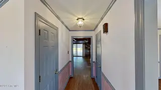904 Hidden Drive, New Bern, NC 28562 – photo 19: hallway