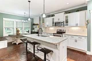 60 Lakeview Drive, Whispering Pines, NC 28327 – photo 14: 60 Lakeview Dr-LR-JFP-16