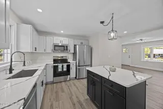 2904 Jefferson Drive, Greenville, NC 27858 – photo 8: 8-web-or-mls-BLS_0018