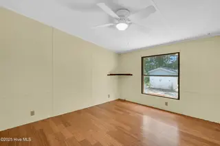 2092 John Henry Store Road, Currie, NC 28435 — 3-bedroom manufactured home, Currie, NC, photo 19 of 30: 19_2092 john henry store rd-00019