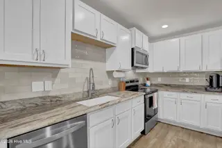 1021 Course Lane, Surf City, NC 28445 – photo 7