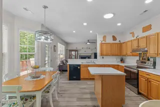 154 Dockside Drive, Jacksonville, NC 28546 – photo 18: 18