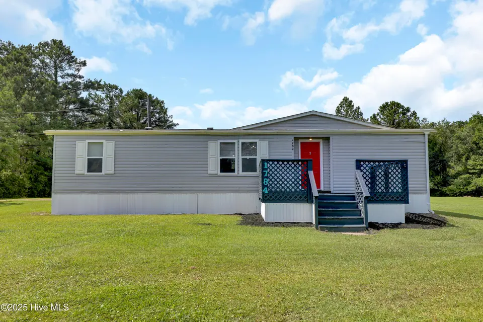 1784 N.C. Hwy-172, Sneads Ferry, NC 28460 — 3-bedroom manufactured home, Sneads Ferry, NC, photo 1 of 28