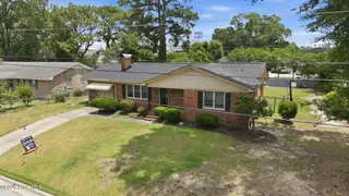 1807 Sulgrave Road, Greenville, NC 27858 – photo 23: 22-web-or-mls-DJI_20260622130017_0067_D