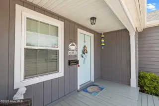 3111 Arendell Street, Morehead City, NC 28557 – photo 4: Covered front porch