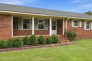367 Second Street, Ayden, NC 28513 — 3-bedroom home, Ayden, NC, photo 4 of 41: 4-web-or-mls-BLS_0187