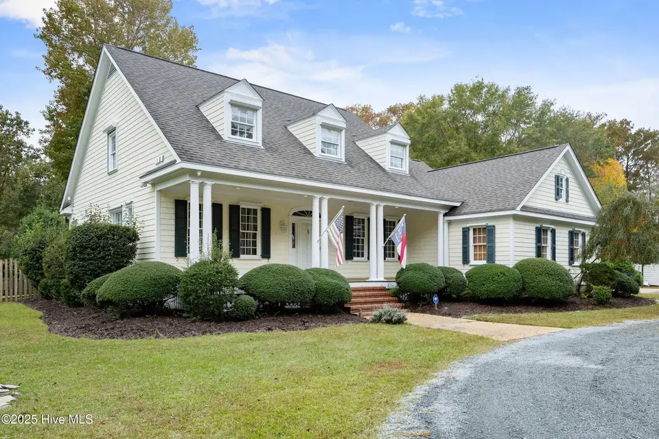 370 Whitebridge Road, Hampstead, NC 28443 – photo 1 of 72: 2_front exterior