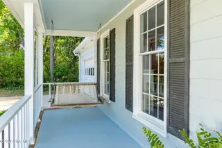 121 Gull Harbor Drive, Newport, NC 28570 – photo 5: Front Porch