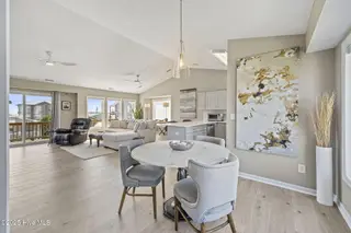 1417 N Topsail Drive, Surf City, NC 28445 – photo 10: 30-web-or-mls-_RAD6435