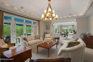 509 Cross Country Lane, Southern Pines, NC 28387 – photo 10: 6-web-or-mls-509-cross-country-010