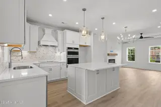 105 Lexington Lane, Southern Pines, NC 28387 – photo 5: 15-web-or-mls-AZ3A9815