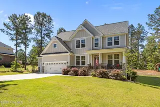22 Banning Drive, Whispering Pines, NC 28327 – photo 11: 12-web-or-mls-IMG_9354