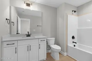 245 Cline Way Unit 112, Beaufort, NC 28516 – photo 22: Bathroom 2