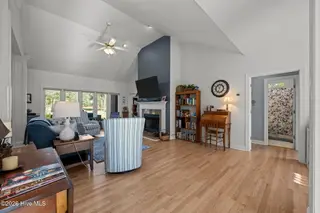 230 Ticino Court, New Bern, NC 28562 – photo 10: 42-web-or-mls-DSC_1767