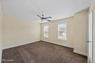 185 Crooked Run Drive, New Bern, NC 28560 – photo 15: 17-web-or-mls-0C0A5546