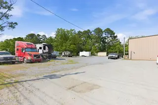 2108 Old Cherry Point Road, New Bern, NC 28560 – photo 7: 6-web-or-mls-DSC_5629