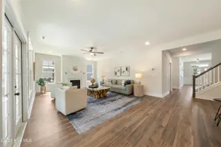 19 S Bandwheel Way, Hampstead, NC 28443 – photo 18: Living