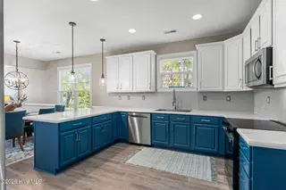 27 Country Club Drive, Shallotte, NC 28470 – photo 8: Kitchen