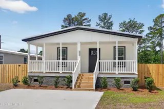 1021 Pine Ridge Court, Castle Hayne, NC 28429 – photo 2: 1021PineRidgeCourt-3