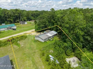 586 Tree Acres Circle NW # 1, Calabash, NC 28467 — 6-bedroom home in Shingletree Acres, Calabash, NC, photo 5 of 6