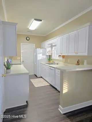 4379 Owendon Drive, Shallotte, NC 28470 — 3-bedroom home in Owendon Plantation, Shallotte, NC, photo 11 of 59: 20251001_181336-EDIT