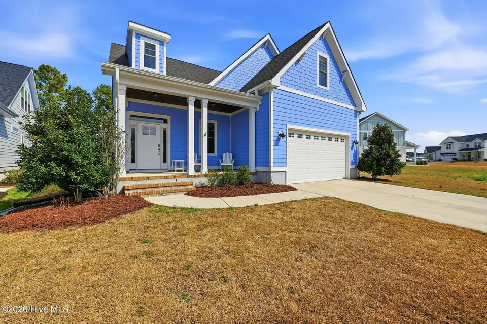 145 Spicer Lake Drive, Holly Ridge, NC 28445 – photo 1 of 68: 3_145_spicer_lake_dr_003