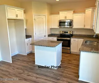 904 Miranda Court, Jacksonville, NC 28546 – photo 12: Milan Similar 19