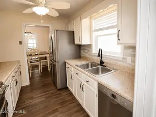 1010 Haymarket Lane, Wilmington, NC 28412 — 3-bedroom home in Echo East, Wilmington, NC, photo 12 of 61