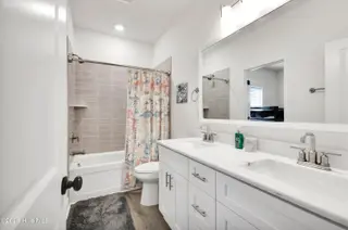 1407 Searay Lane Unit 2, Carolina Beach, NC 28428 – photo 7: 1407SearayLane2-6