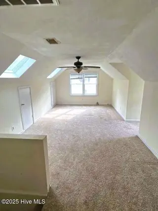 437 Biscayne Drive, Wilmington, NC 28411 — 4-bedroom home in Bayshore Estates, Wilmington, NC, photo 13 of 20: frog 2