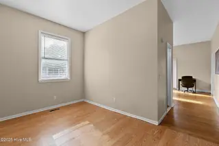 129 S 8th Street, Wilmington, NC 28401 — 6-bedroom home in Downtown, Wilmington, NC, photo 14 of 36: 8thS129-3DRDanBL33A0206-CR2